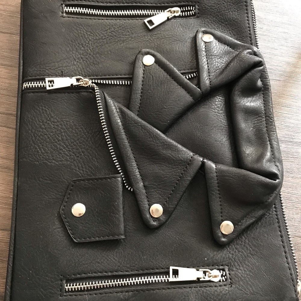 Moto- look pouch/ bag